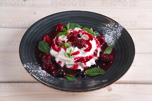 Mascarpone with cherry and strawberry jam