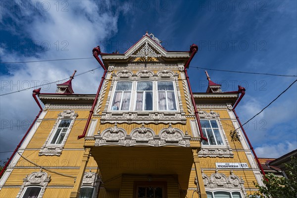 Peackock wooden house