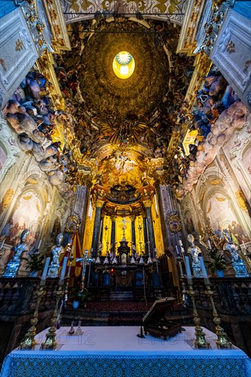 Interior of the Basilica di Santa Maria Assunta