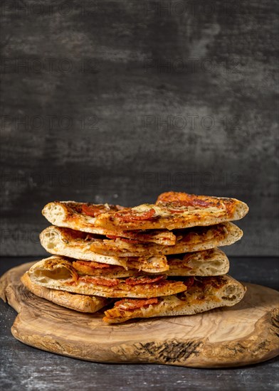 Front view stack pizzas