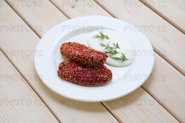 Soy and carrot lean cutlet with sour cream