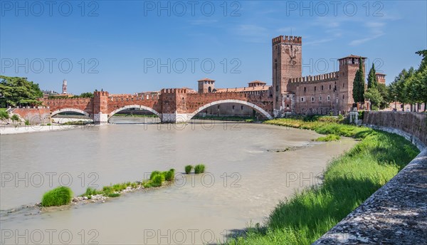 Castelvecchio and Ponte Scaligero over the Adige