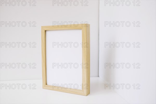 Frame corner