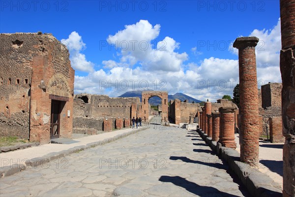 Street and Caligula Arch