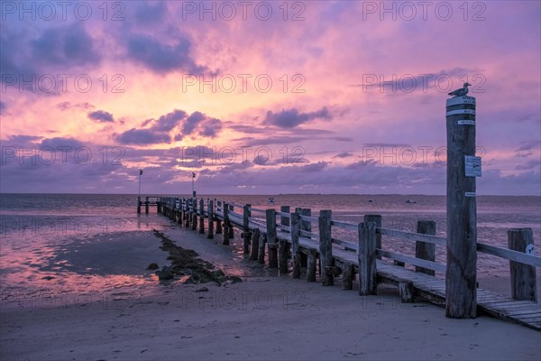 Sunset on the beach of Utersum