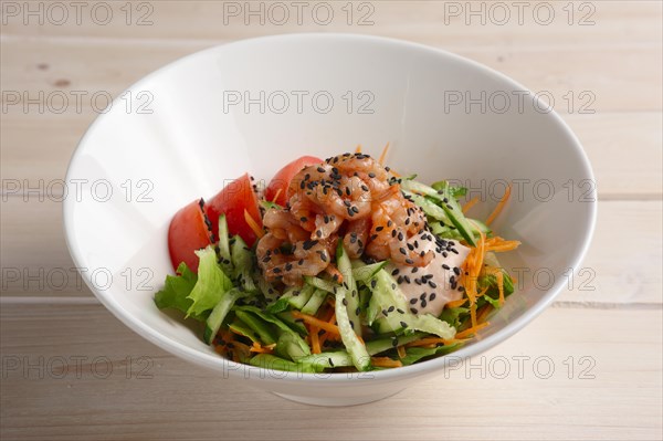 Salad with shrimps