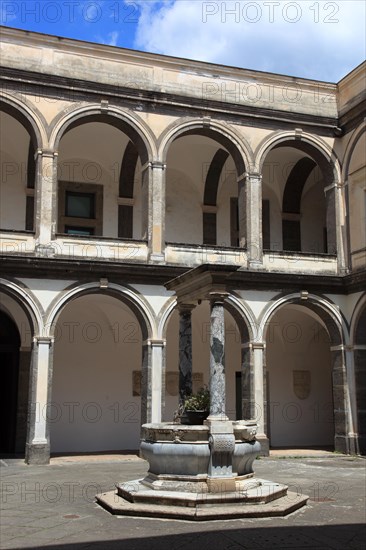 Cloister Chiotro dei Procuratori by Giovanni Antonio Dosio