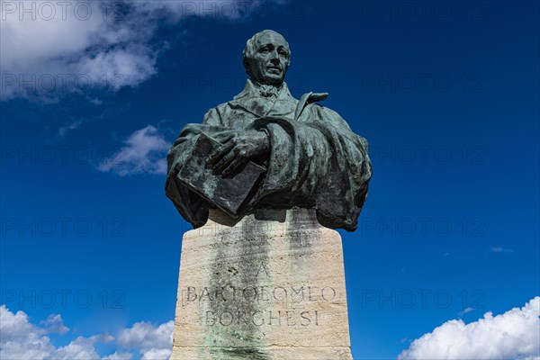 Monument Bartolomeo Borghesi