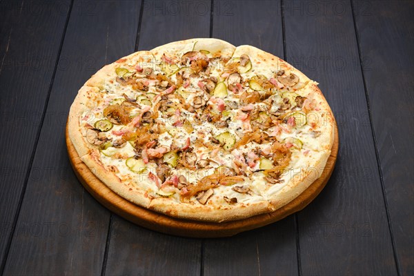 Pizza with bacon