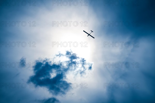 Glider on the background