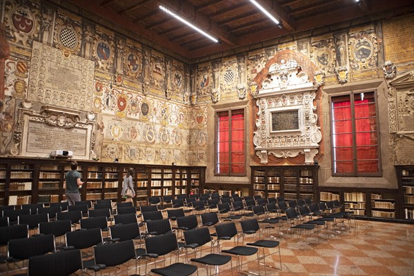 Biblioteca Comunale dell'Archiginnasio