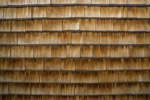 Wooden shingles