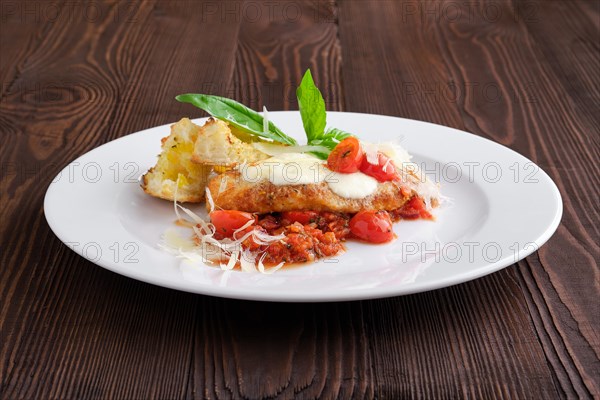 Roasted chicken fillet with tomato cherry