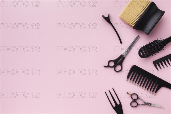 Combs scissors copy space