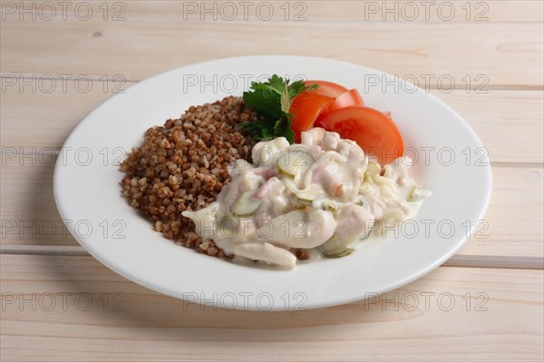 Buckwheat with bacon creamy sauce