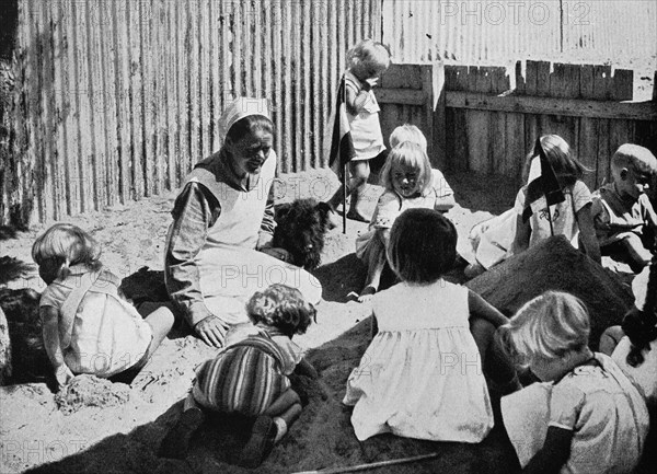 German Sisters in Kindergarten