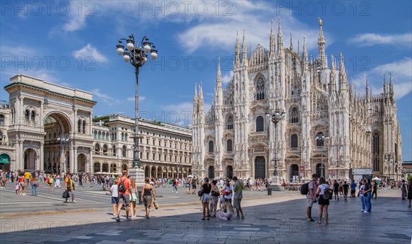 Cathedral Square with Cathedral and Triumphal Arch of the Galleria Vittorio Emanuele II