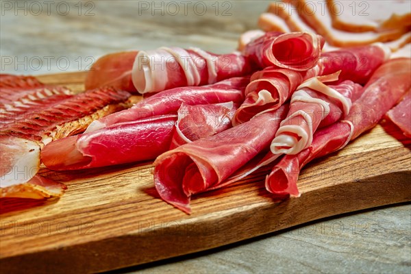 Meat plate snack for wine