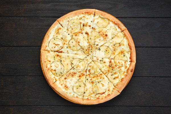 Classic pizza with dorblu cheese