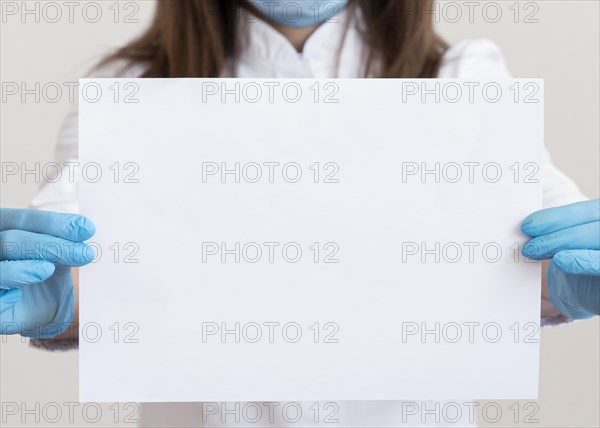 Doctor wearing face mask