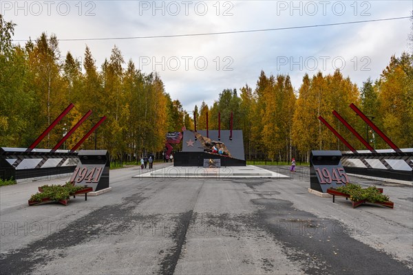 WW2 monument