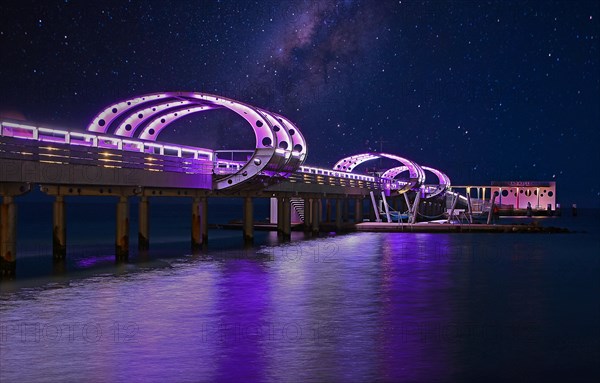 Illuminated pier