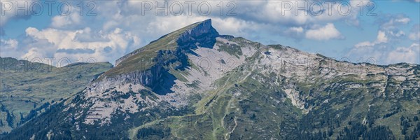 Mountain panorama from the Walser Hammerspitze