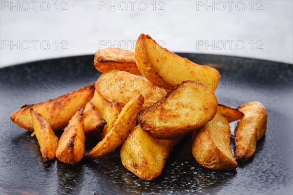 Garnish to the main dish