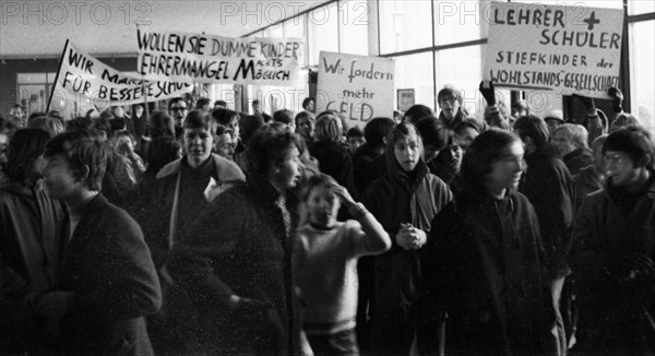 Students in the Ruhr area in the years 1965 to 1971 demonstrated in the Ruhr cities of Dortmund