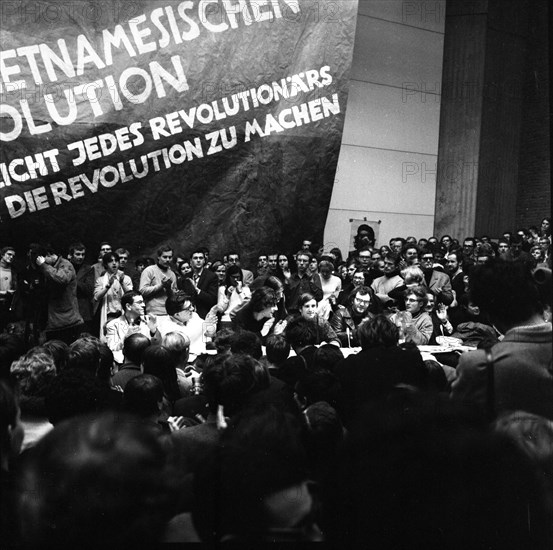 The 1968 International Vietnam Congress and the subsequent demonstration by students from the Technical University of Berlin and 44 other countries was one of the most important events of the 1960s and was influential in the student movement in Germany