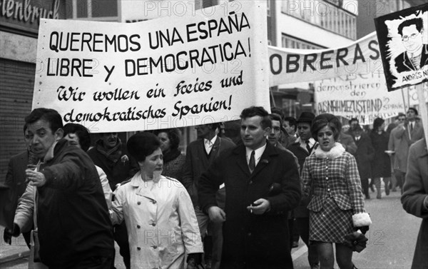 Spanish guest workers and German students demonstrated in Bonn in 1970 against the oppression of the Franco dictatorship