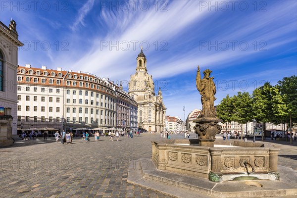 Peace Fountain and the Church of Our Lady at Neumarkt