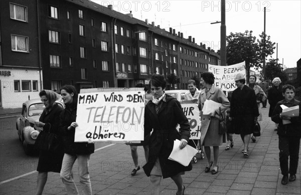 The Ruhr Action against the Emergency Laws in 1968 turned against the emergency legislation with numerous local actions by students