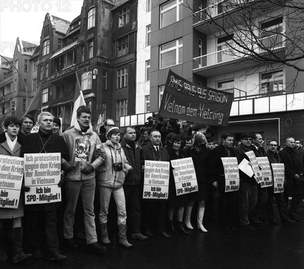 The 1968 International Vietnam Congress and the subsequent demonstration by students from the Technical University of Berlin and 44 other countries was one of the most important events of the 1960s and was influential in the student movement in Germany