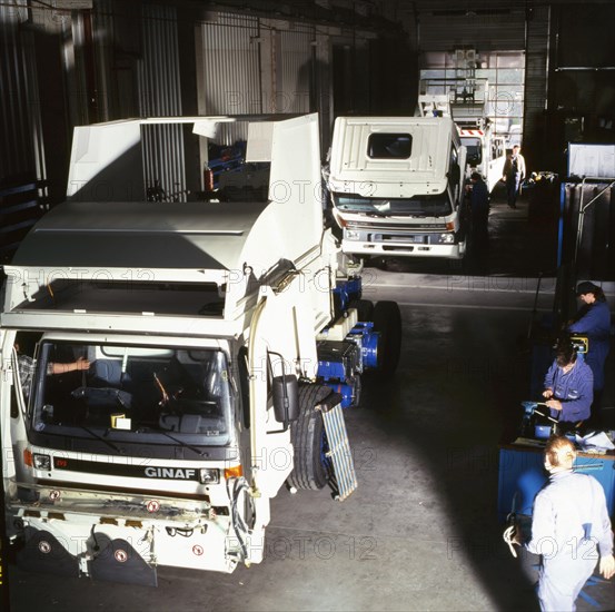 The refuse collection vehicles