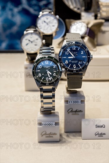 High-quality watches of the luxury brand Glashuette Original in the shop window with price tag