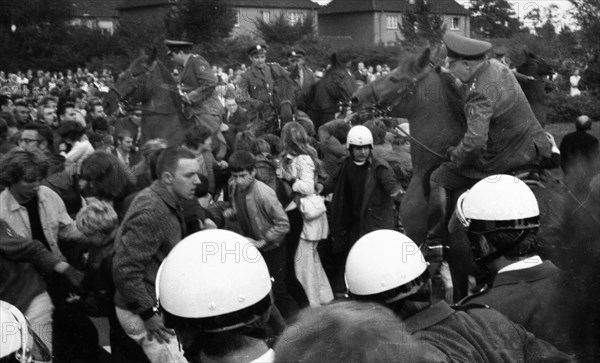 During the 1969 federal election campaign