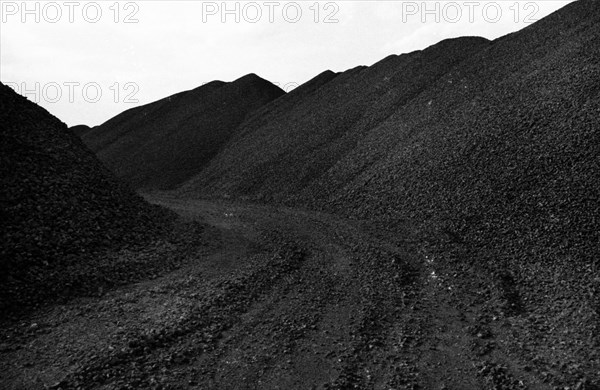 Characteristic of the Ruhr region around 1973 - here in Nov. 1973 - were the coal dumps all over the area. Essen. Coal dumps at the Emil Fritz colliery