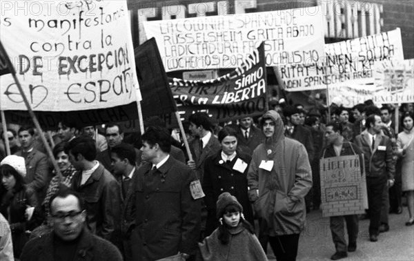 Spanish guest workers and German students demonstrated in Bonn in 1970 against the oppression of the Franco dictatorship