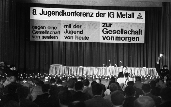 The 8th Youth Conference of the Industrial Union of Metal