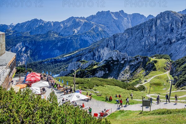 Mountain house terrace on the Osterfelderkopf with Dreitorspitze 2633m in the Wetterstein Mountains