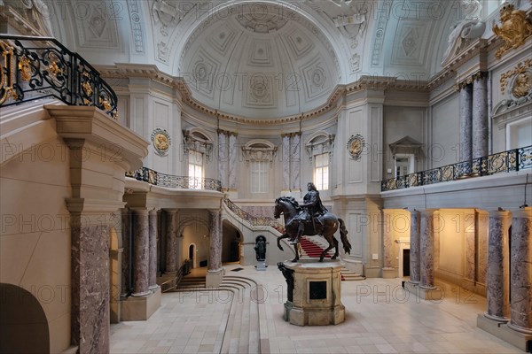 Great Dome Hall with the equestrian statue of the Great Elector