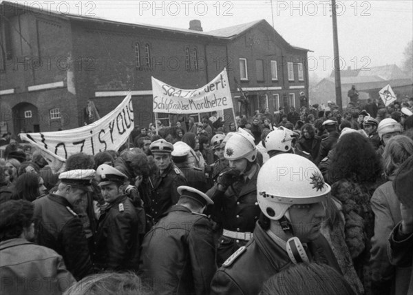 The NPD's right-wing radical action Resistance was a nationwide response to Willy Brandt's 1970 policy of understanding with the East