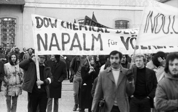 Predominantly students demonstrated for a hands off Laos in 1970 in Bonn against the deployment of the US army in Indochina