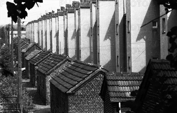 Negative highlights in the Ruhr area in the years 1965 to 1971. Colliery settlement