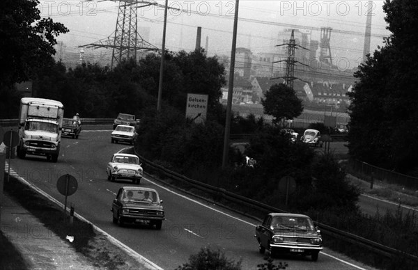 Traffic on the Ruhrschnellweg