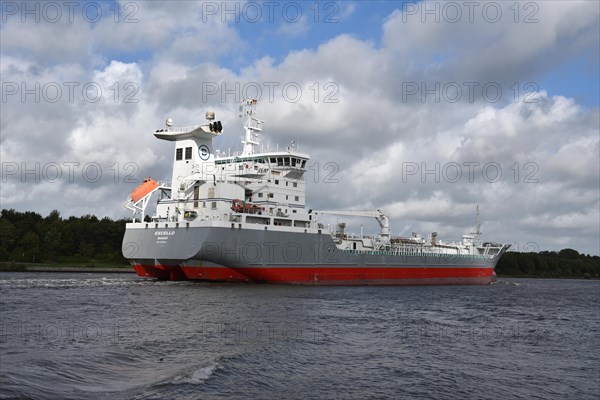 Tanker Excello sailing through the Kiel Canal