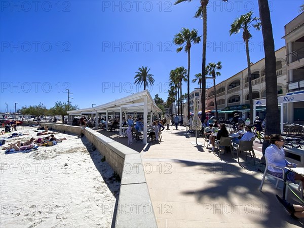 Bars and restaurants on the beach of Colonia de Sant Jordi