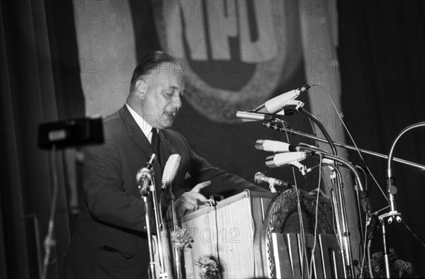 The 4th party congress of the radical right-wing NPD on 13 February 1970 in Wertheim in Baden-Wuerttemberg was accompanied by massive protests by democratic associations and parties. Adolf von Thadden-