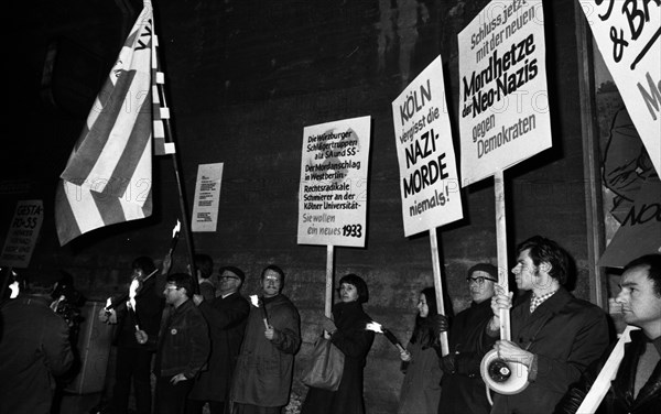 Cologne leftists demonstrated against neo-Nazis and international fascism through the city centre on 10. 11. 1968